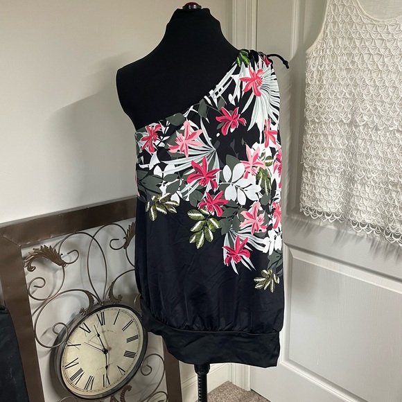 Swimsuits For All Women's Floral One Shoulder Takini Swim Top Black Size 24 - Picture 13 of 14